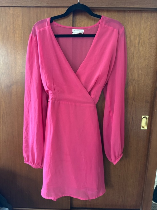 Urban Outfitters Dresses & Skirts - Urban Outfitters Hot Pink Long Sleeve adjustable waist Wrap Dress
